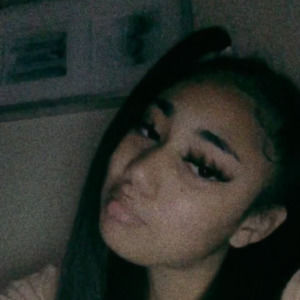 Meet your Posher, Alexia